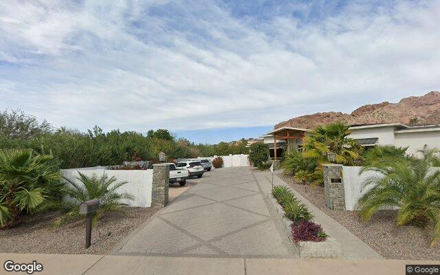 Exterior of VISTA LIVING CAMELBACK VIEW