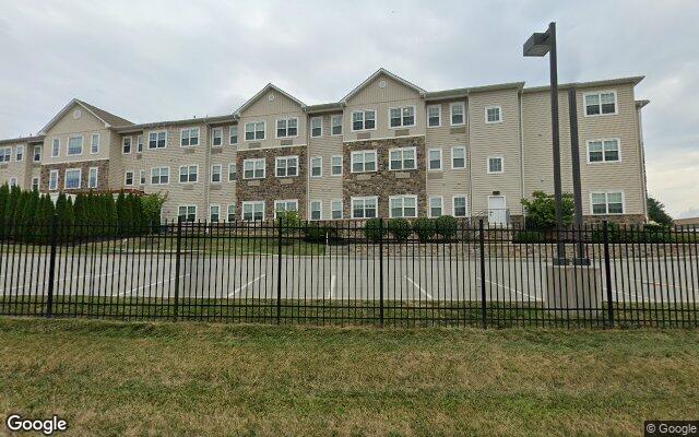 Exterior of Merrill Gardens at West Chester
