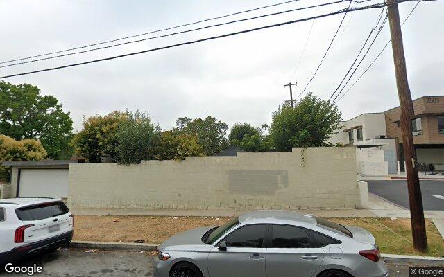 Exterior of Avenir Memory Care Westside
