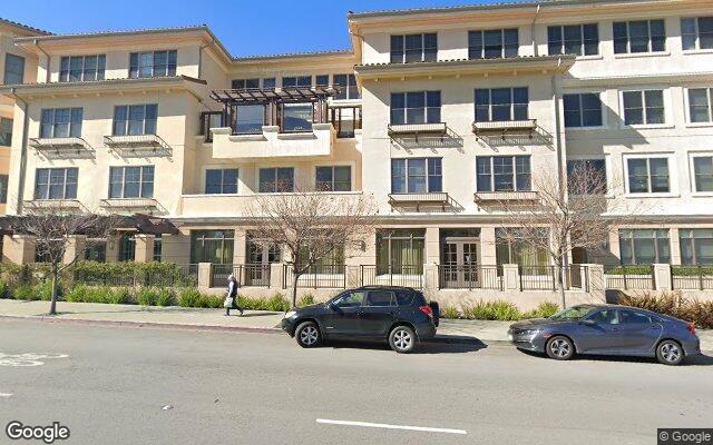 Exterior of Oakmont of Burlingame