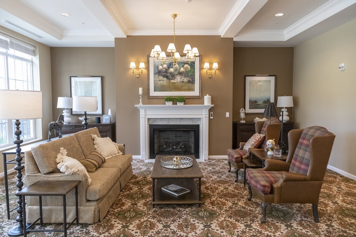 Ashton Commons Senior Living — photo 4