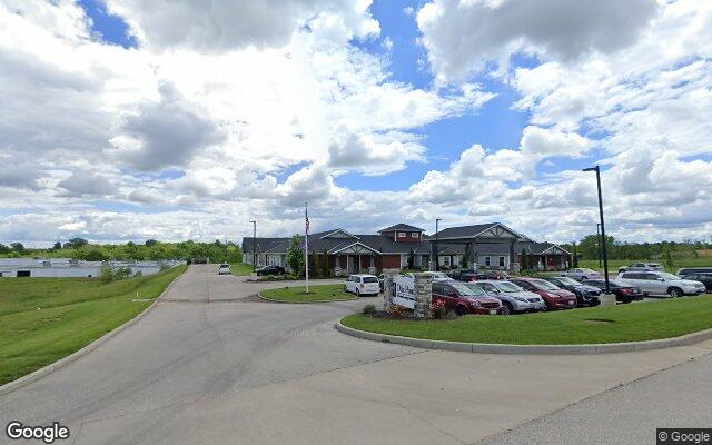 Exterior of OAK POINTE OF WASHINGTON, A VIVA SENIOR LIVING COMMUNITY