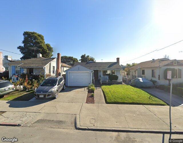 Exterior view of D'nalor Care Homes, Llc