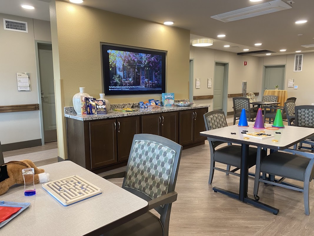 Villa Toscana a Memory Care Community — photo 4