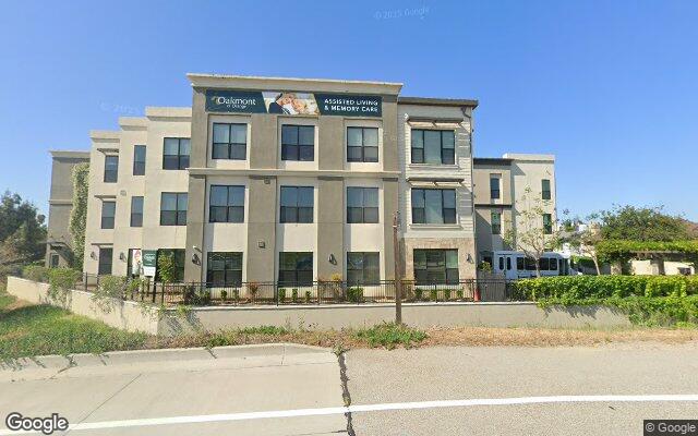 Exterior of Oakmont of Orange