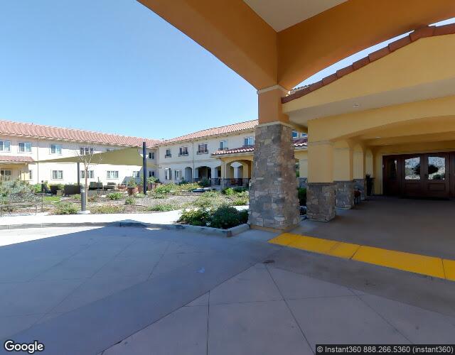 Exterior of Estancia del Sol