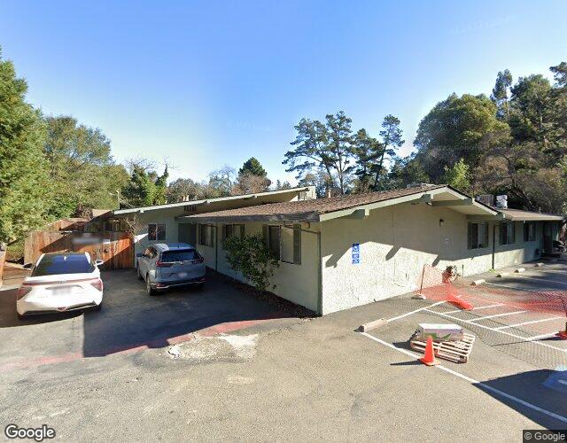 Exterior view of Oakcreek