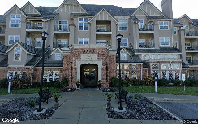 Exterior of MCCRITE PLAZA AT BRIARCLIFF ASSISTED LIVING