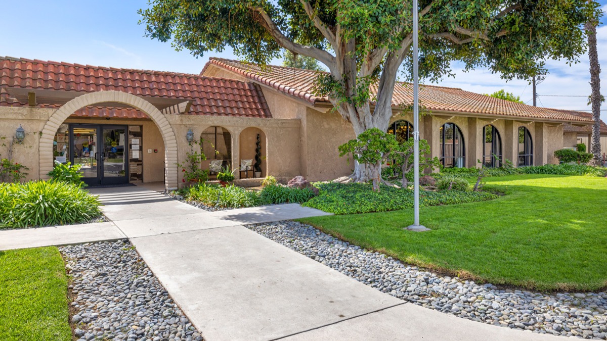Brookdale Garden Grove — photo 2