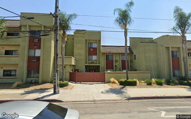 Exterior of Vista del Mar Senior Living