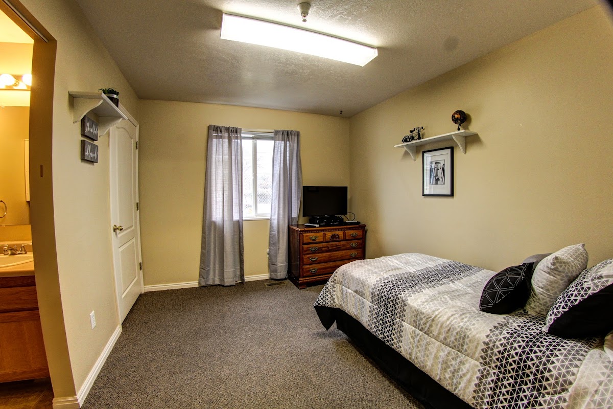 Beehive Homes of Spanish Fork — photo 4