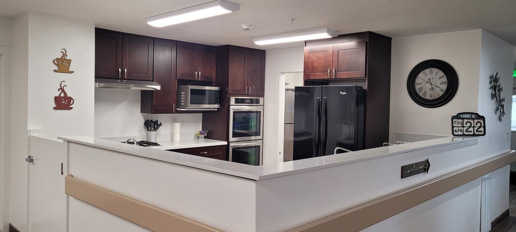 Beehive Homes of Salem — photo 3