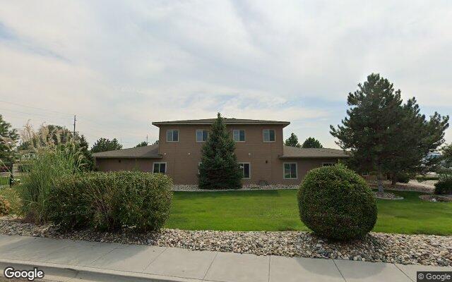 Exterior of Sunset Estates