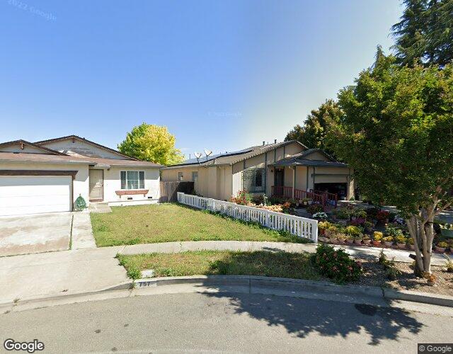 Exterior view of Galicia's Tulip Care Home #2