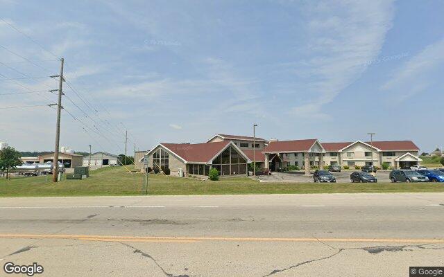 Exterior of Claddagh Senior Living