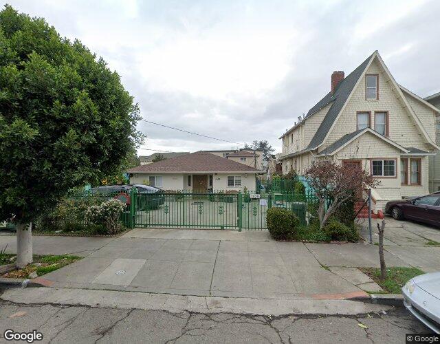 Exterior view of House of Psalms Assisted Living for Seniors