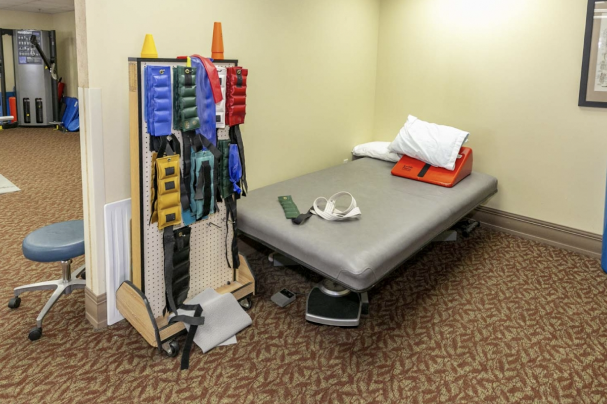 Holladay Healthcare Center — photo 3