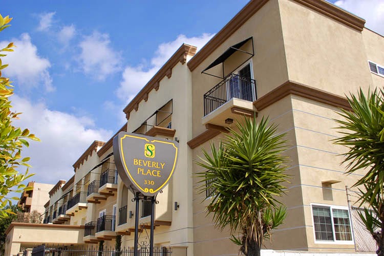Silverado Senior Living-beverly Place — photo 4