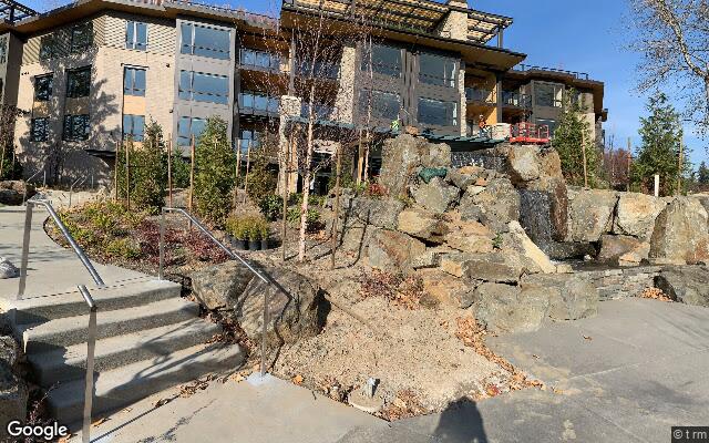 Exterior of Footsteps at Lake Oswego
