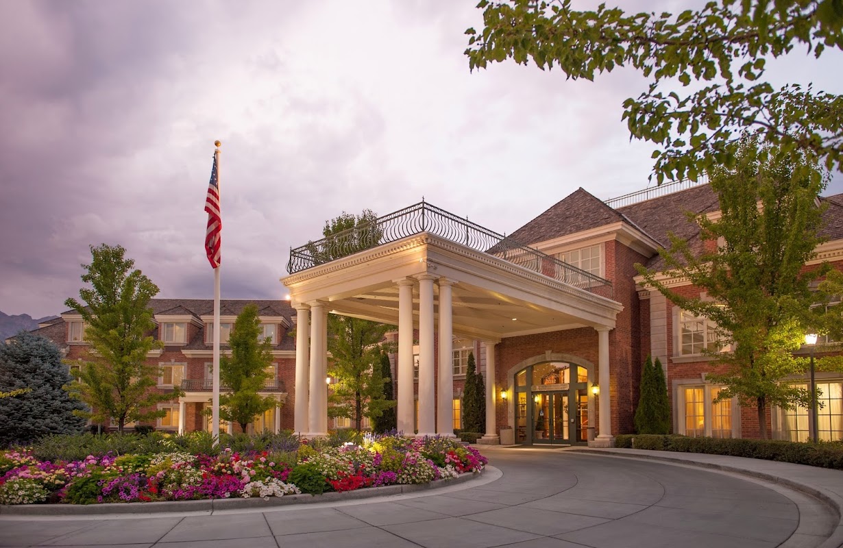 Courtyard at Jamestown Assisted Living — photo 4
