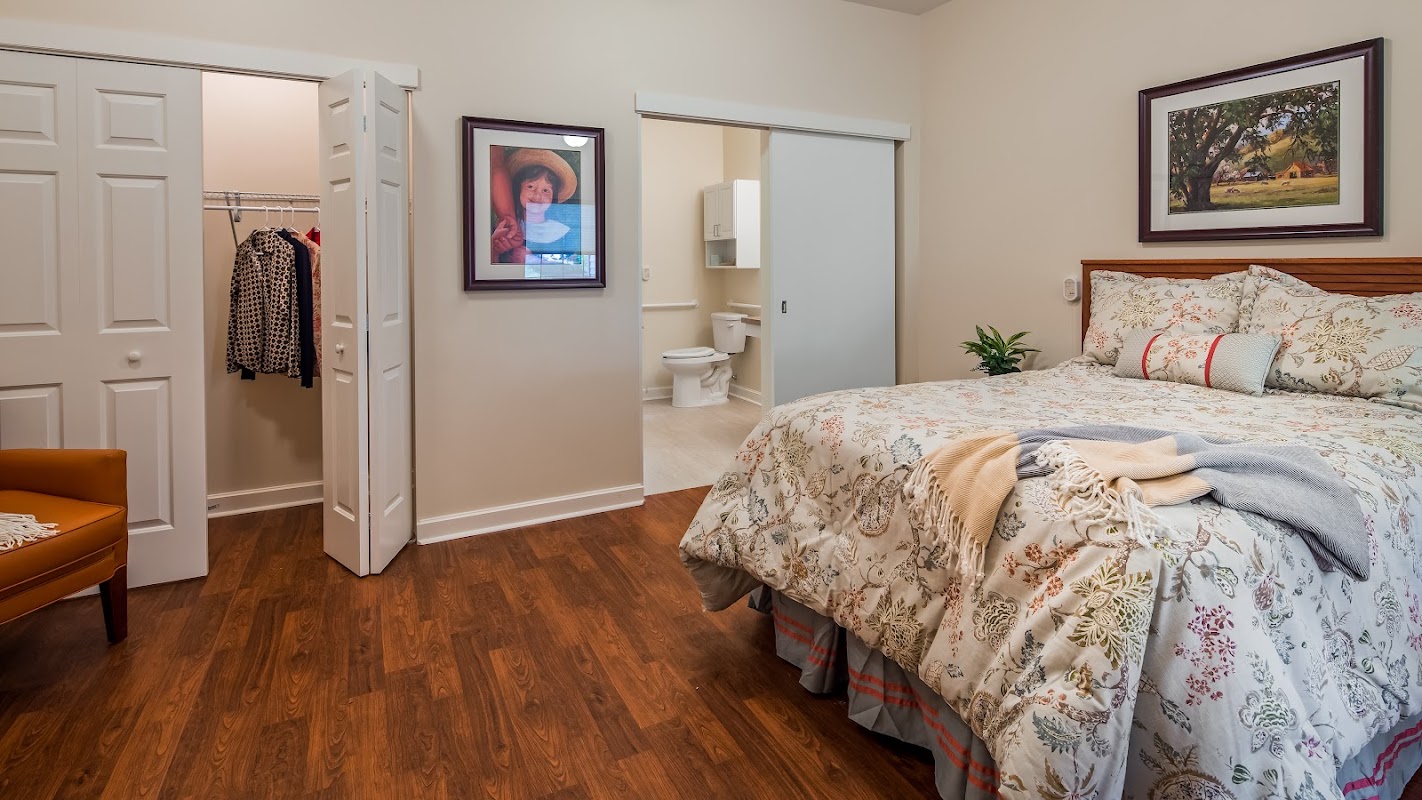Legend Personal Care and Memory Care of Lancaster — photo 4