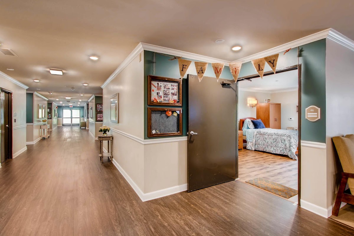 Vista del Lago Memory Care — photo 4