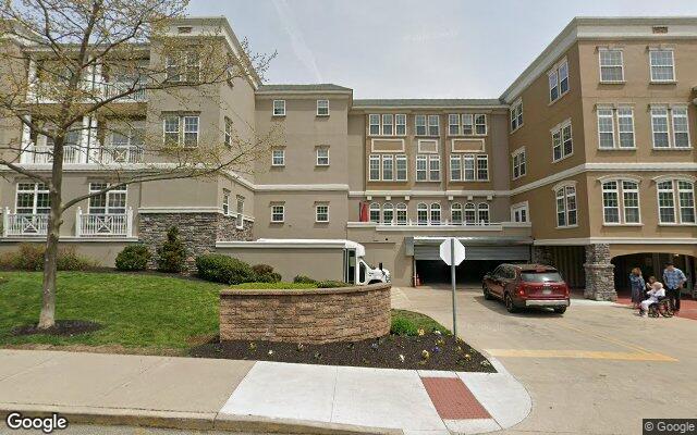 Exterior of Symphony Square at Bala Cynwyd