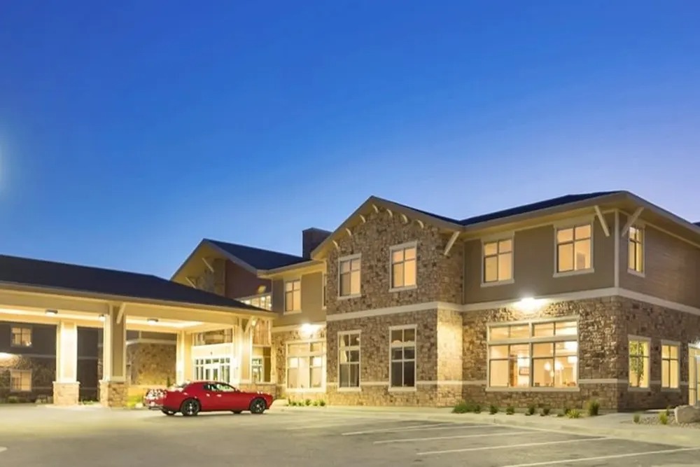 Crescent Senior Living of Sandy — photo 4