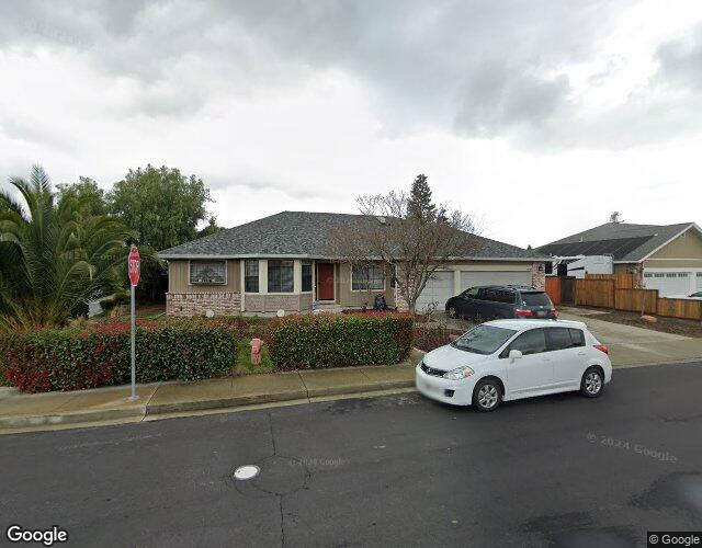 Exterior view of Evergreen Senior Assisted Living