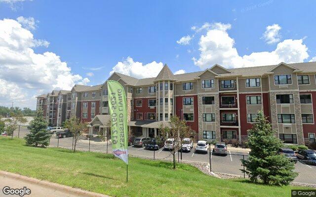 Exterior of Cardigan Ridge Senior Living